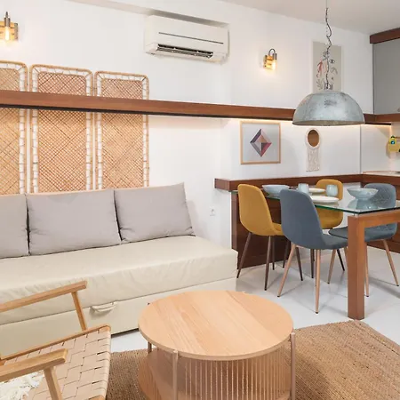 Diklo Guest house *